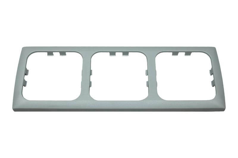 Opal cadre triple pour prises gris