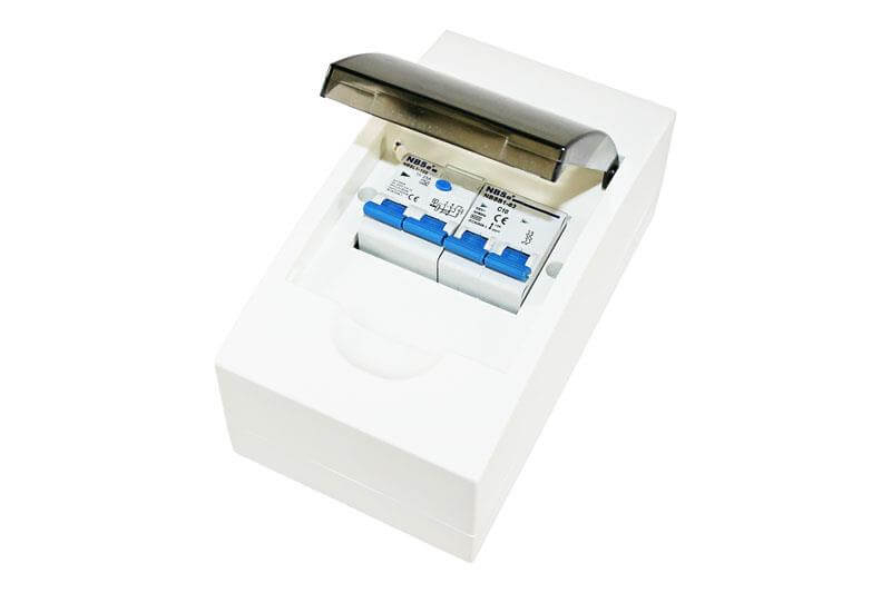 Boîte à fusible 4-module avec disjoncteur B10A et interrupteur différentiel 30mA